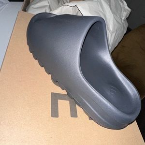 Yeezy Slides Onyx